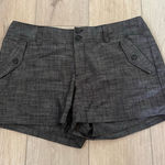 Daisy Fuentes  Women’s Onyx Crosshatch Shorts Size 12 Photo 0