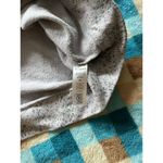 Athleta Long Sleeve Shirt Womens Sz Medium Gray Heathered Rayon Blend Sweater Photo 4