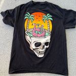 Neon Riot Skull Vacation Graphic Short Sleeve Tee Shirt Women’s Medium Black Photo 0