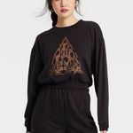 Def Leppard  Black Graphic Cropped Sweatshirt Photo 0