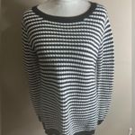 Everly light weight striped sweater medium Photo 2