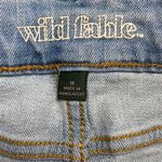 Wild Fable Women’s Light Wash Distressed Frayed Hem Mini Jean Skirt Size 18 Photo 4