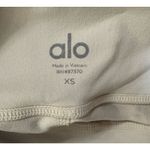 ALO Yoga Airbrush High Photo 9