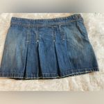 Old Navy denim Jean Skirt pleated size 1 Photo 2