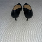 Gianni Bini  Black High Heel Pumps Pleather Close Toe Pointed Stiletto Sz 7.5 Photo 3