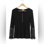 Miselon Y2K Black Ribbed Button Photo 1