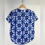 Michael Kors  Blue/White Tie Dye Crepe Shirt Size Small Photo 2
