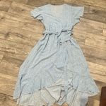 Blue & White Womens V Photo 0