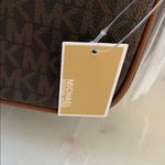 Michael Kors NWT  Jet Set Travel Medium Logo Crossbody Bag Photo 7