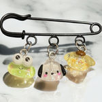 Hello Kitty Friends Safety Pin Brooch Green Photo 0