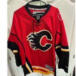 Reebok Vintage NHL Calgary Flames Woman Jersey Large Photo 1