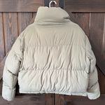 Threadbare Puffer Jacket Women’s Size 10(USA) light green cropped Photo 1