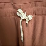 Vuori  Mudra Pose Jumpsuit in Chestnut Style VW491 Wide Leg Rib Knit Size Small Photo 4