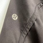 Lululemon  Run Speed Short Black Rear Zip Pocket Size 10 Photo 5