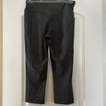Nike Dri-Fit Leggings Womens Size Med Gray Capri Compression Workout Pan… Photo 1