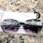 Jessica Simpson  Black Oval Sunglasses Photo 8