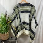 Bishop and Young  White Black Green Plaid Zip Up Cozy Fuzzy Cape M/L Photo 1