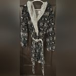 PINK - Victoria's Secret Victoria's Secret PINK Black White Red Green Holiday Dog Reversible Robe XS/S Photo 3