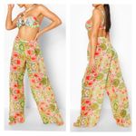 Boohoo - Tropical Animal High Waist Beach Pants in Green & Orange Photo 5
