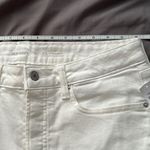 Old Navy  White Jean Shorts Relaxed Fit Size 12 NWT Photo 4