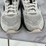 Brooks REVEL 5 Running Shoes 9.5 Black White Comfy Active Casual Walking Photo 4