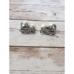 Vintage Clip On Earrings Two Faux Pearls / Faux Pearl Duo 7/8" Photo 4