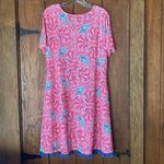 Simply Southern Tassel Hem S/S Pink Aqua Sea Shell AOP Scoop Neck Size LARGE Photo 4