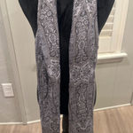 Collection Eighteen Paisley Print Scarf Shawl Wrap Gray Silver Tassels Photo 0