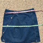 Free People Women's Blue Notched Front Wrap Button Denim Mini Skirt Sz 6 Photo 12