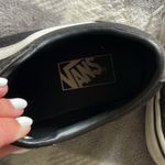 Vans Women’s Black and White low rise Photo 1