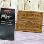 Levi's NWT Levi’s Lavender Ribcage Shorts 25 Photo 14