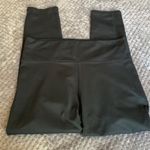 Fabletics  Black Gym Activewear Capri Leggings Size Med EUC #1190 Photo 1