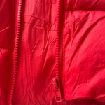 Amazon Red Vest  Photo 4