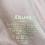 SKIMS  Fits Everybody Lace Scoop Bra Photo 1