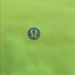 Lululemon NEON YELLOW HIGH RISE ALIGN CROP LEGGINGS- SIZE 2 YOGA WORKOUT Photo 2