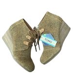 Toms  Cheetah Print Wedge Heel Bootie
Shoes(Size 8.5W) Photo 8