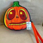 2024 Universal HHN Glow in th Dark Halloween Horror Nights Lil Boo Mini Belt Bag Orange Photo 0