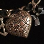 Betsey Johnson A Very Beautiful bracelet Photo 4