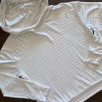 A New Day  Striped Lightweight Hoodie in cream & white - size large Photo 0