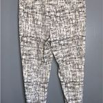 Valerie Stevens Black & White Contemporary Stretchy Pull On Capri Size 14 Photo 2