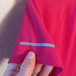 Nike  Dri-Fit V-Neck Wicking Reflective Running Athletic Top‎ in Hot Magenta Pink Photo 7