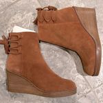 Jack Rogers Banbury Suede Wedge Booties in Camel, Size 9 New in Box $178 Photo 3
