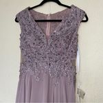 Mac Duggal NWT  20264 Applique Cap Sleeve Bodice Flowy Vintage Lilac Dress size 4 Photo 6