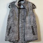 Thread + Supply Brown Off White Sleeveless Sherpa Vest Women Size Small Photo 9