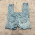 frame denim Frame Le Skinny de Jeanne Distressed Jeans in Echo Park - size 27 Photo 4