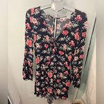American Eagle β π¦
FLORAL πΊ ROMPER size medium Photo 1