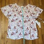 Nine Britton  NWT Women's Cream Brown Floral Short Sleeve Blouse Size M Photo 3