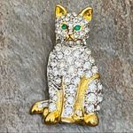 Vintage Unsigned Rhinestones Cat Brooch with Green Eyes Photo 5