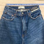 Abercrombie & Fitch Curve Love Ultra High Rise 90s Straight Jeans Photo 10