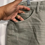 Universal Threads Universal Thread women’s denim shorts NWT - gray distressed Photo 6